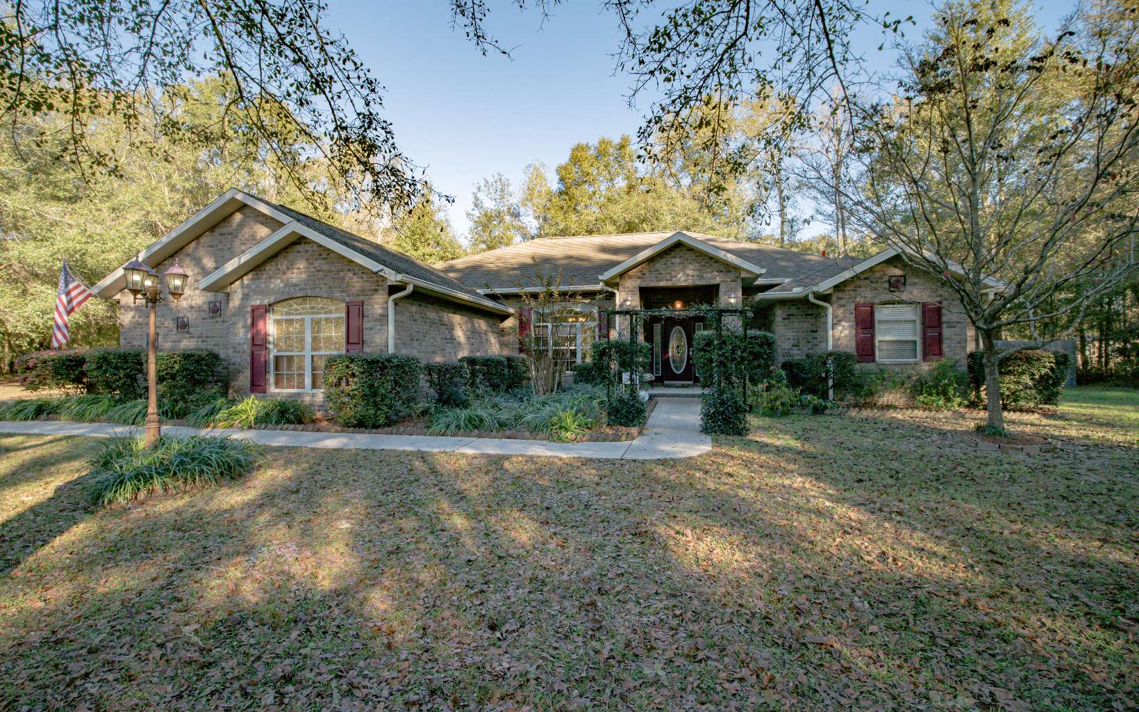 156 SW Christensen Court