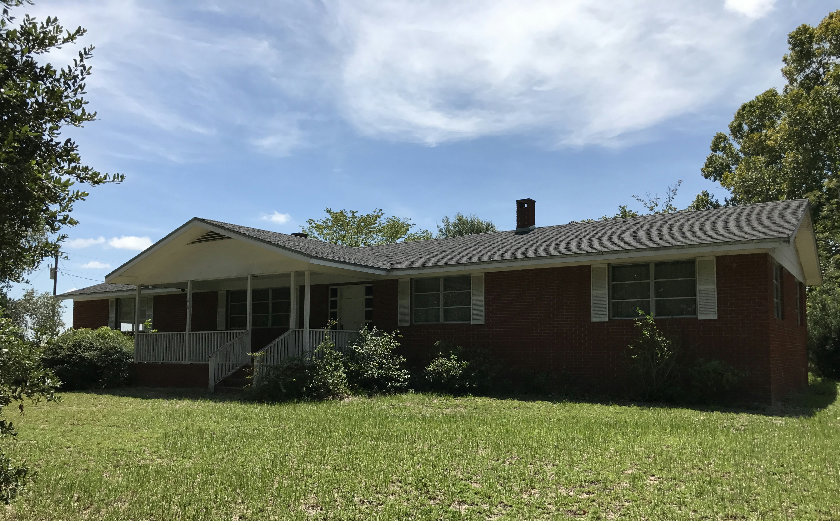 Homes on acreage for sale in North FL